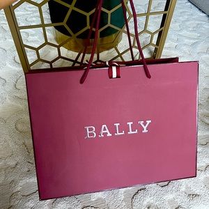 BALLY gift shopping bag - excellent condition! With bow